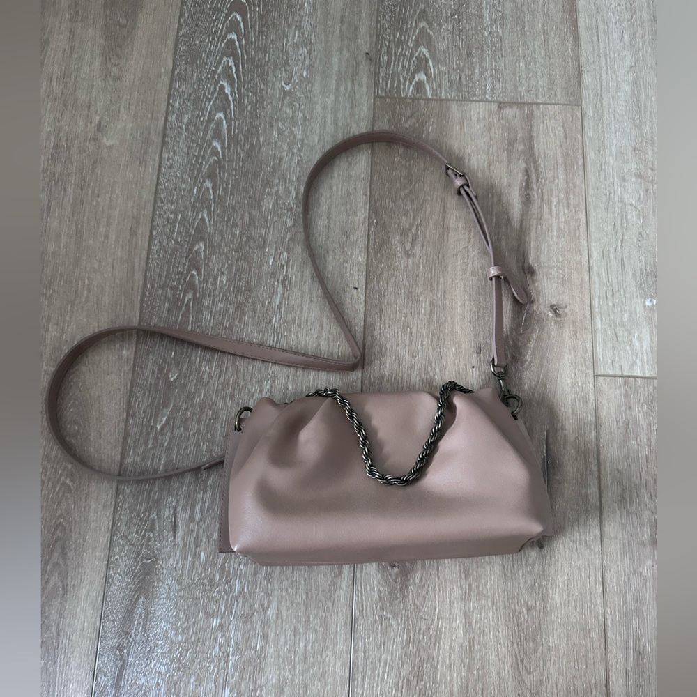 Universal threads brown purse